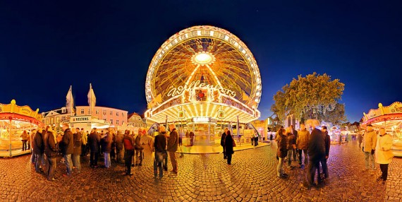 Das 360°-Panorama besteht aus 36  Aufnahmen (Fisheye-Objektiv)