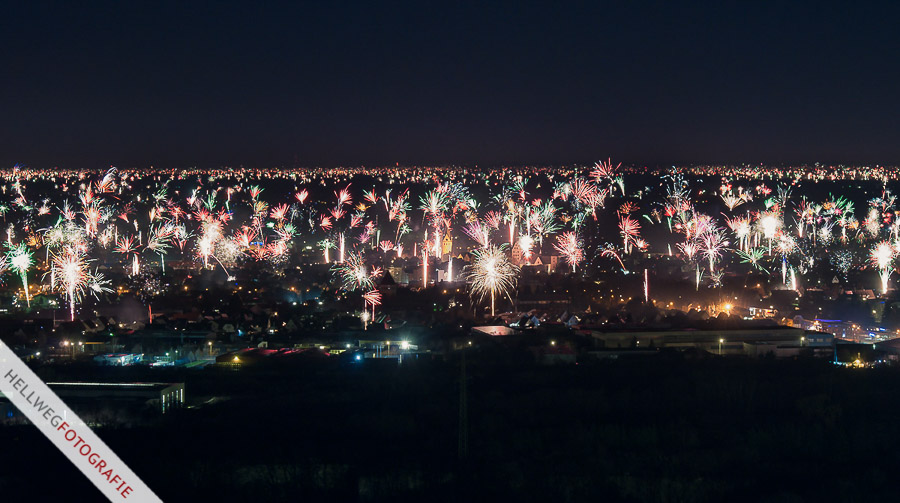 Silvesterfeuerwerk über Geseke